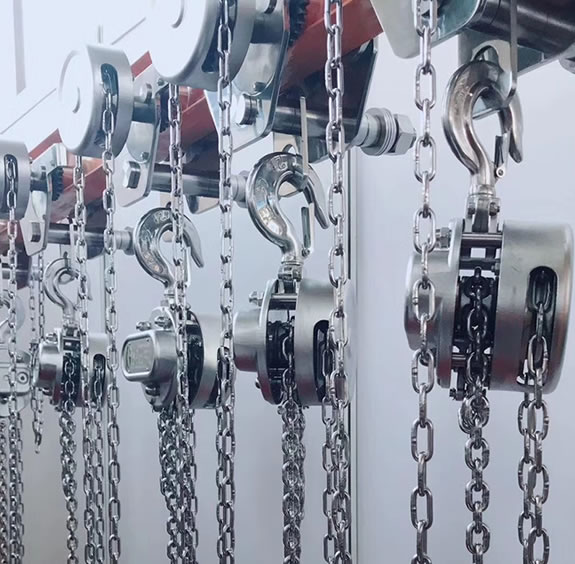 不銹鋼手拉葫蘆私自改裝有危險！